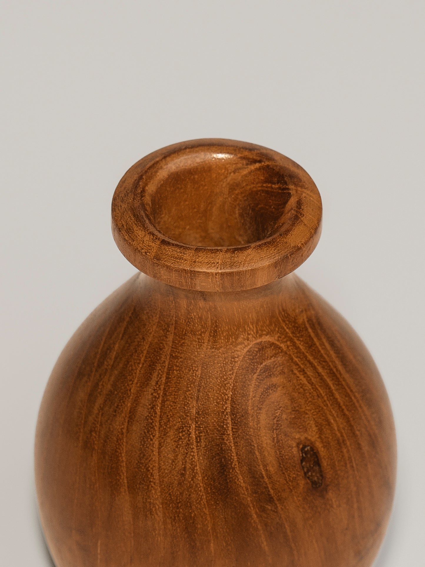 Pebble Wooden Vase